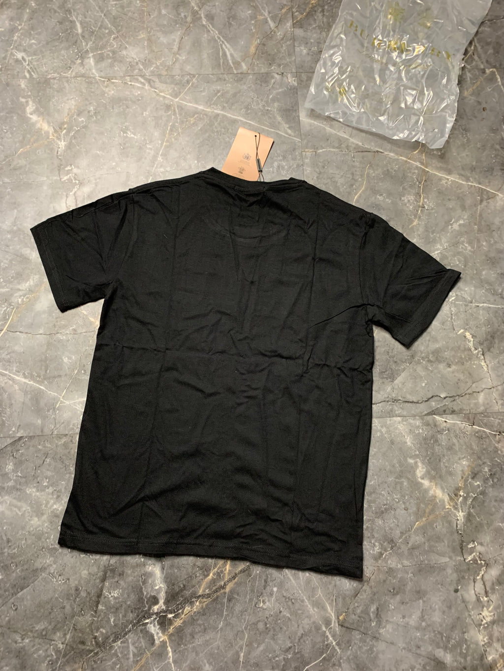 Burberry black t-shirt