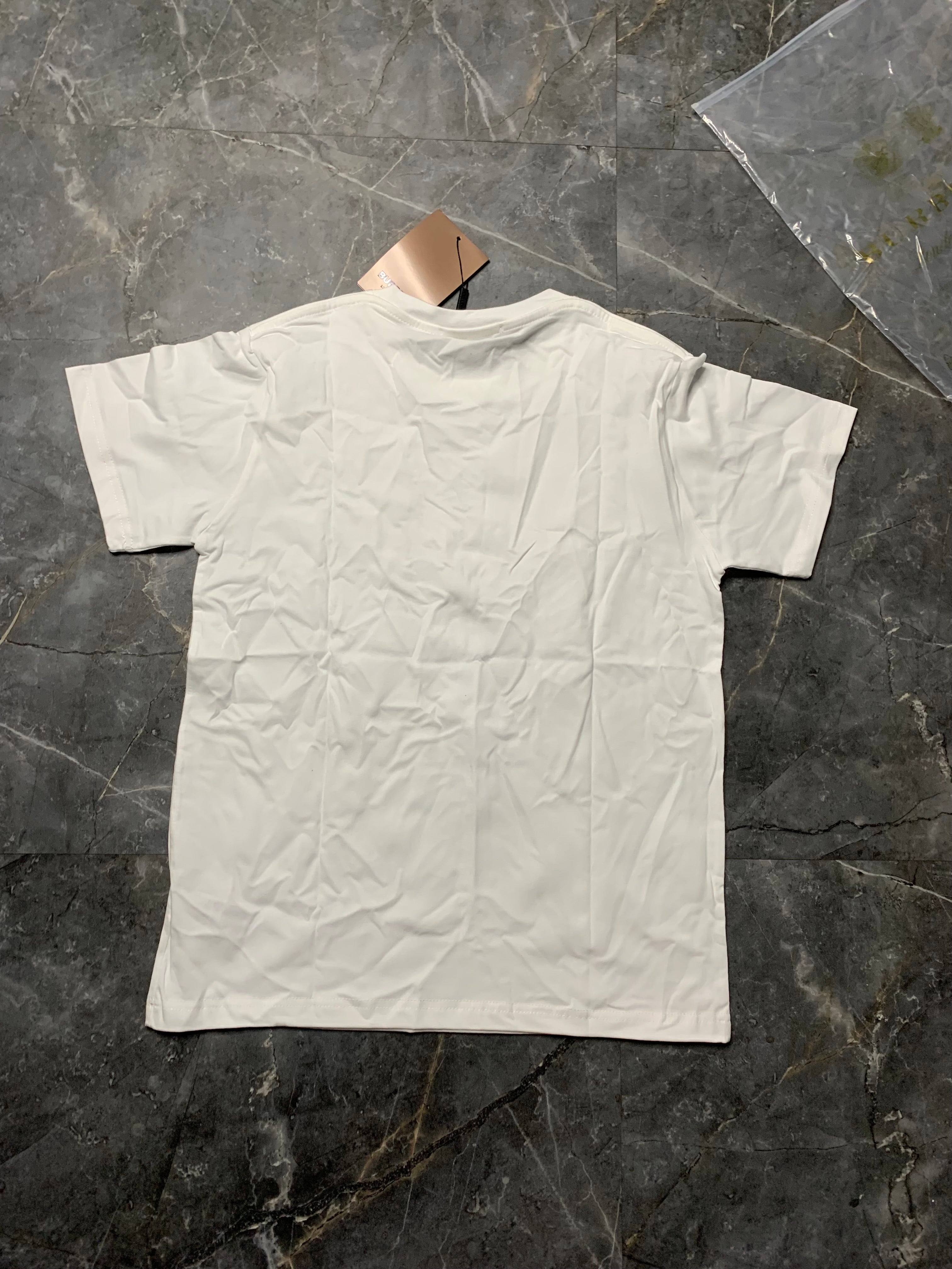 Burberry white t-shirt