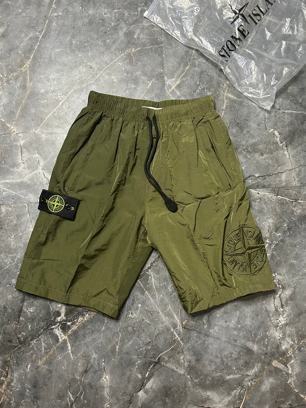 Stone island khaki cargo shorts