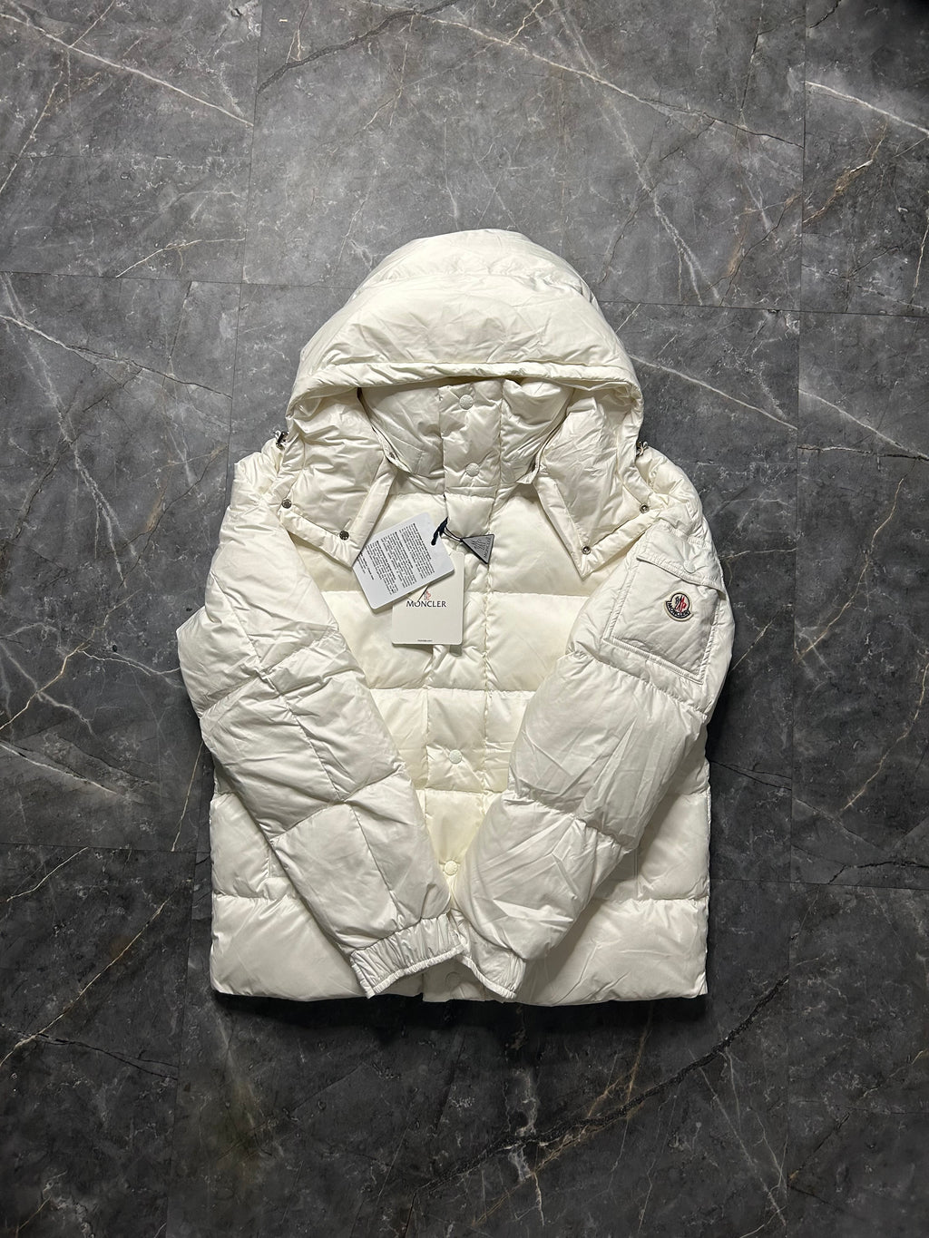 Moncler vezere white