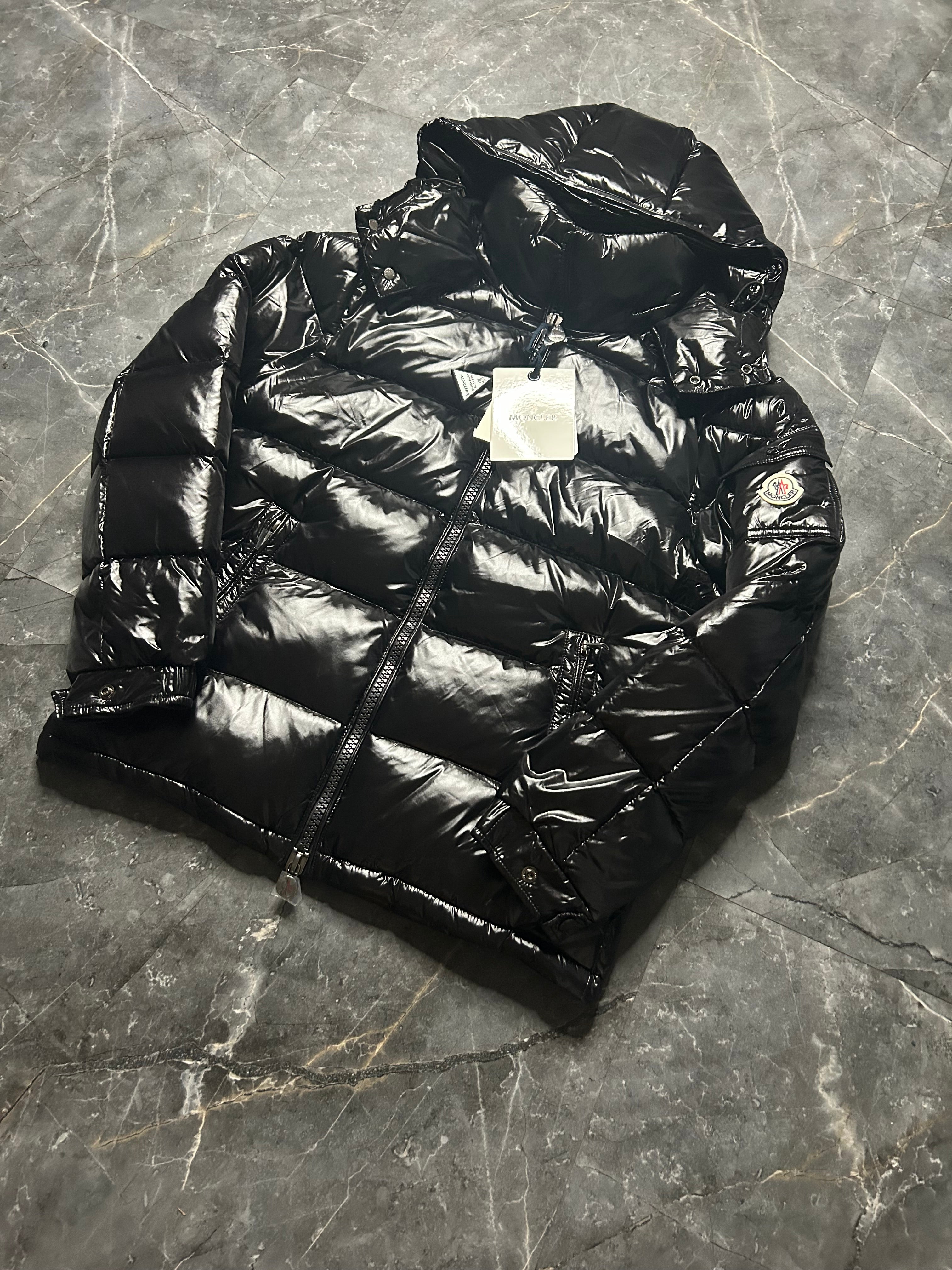 Moncler maya black