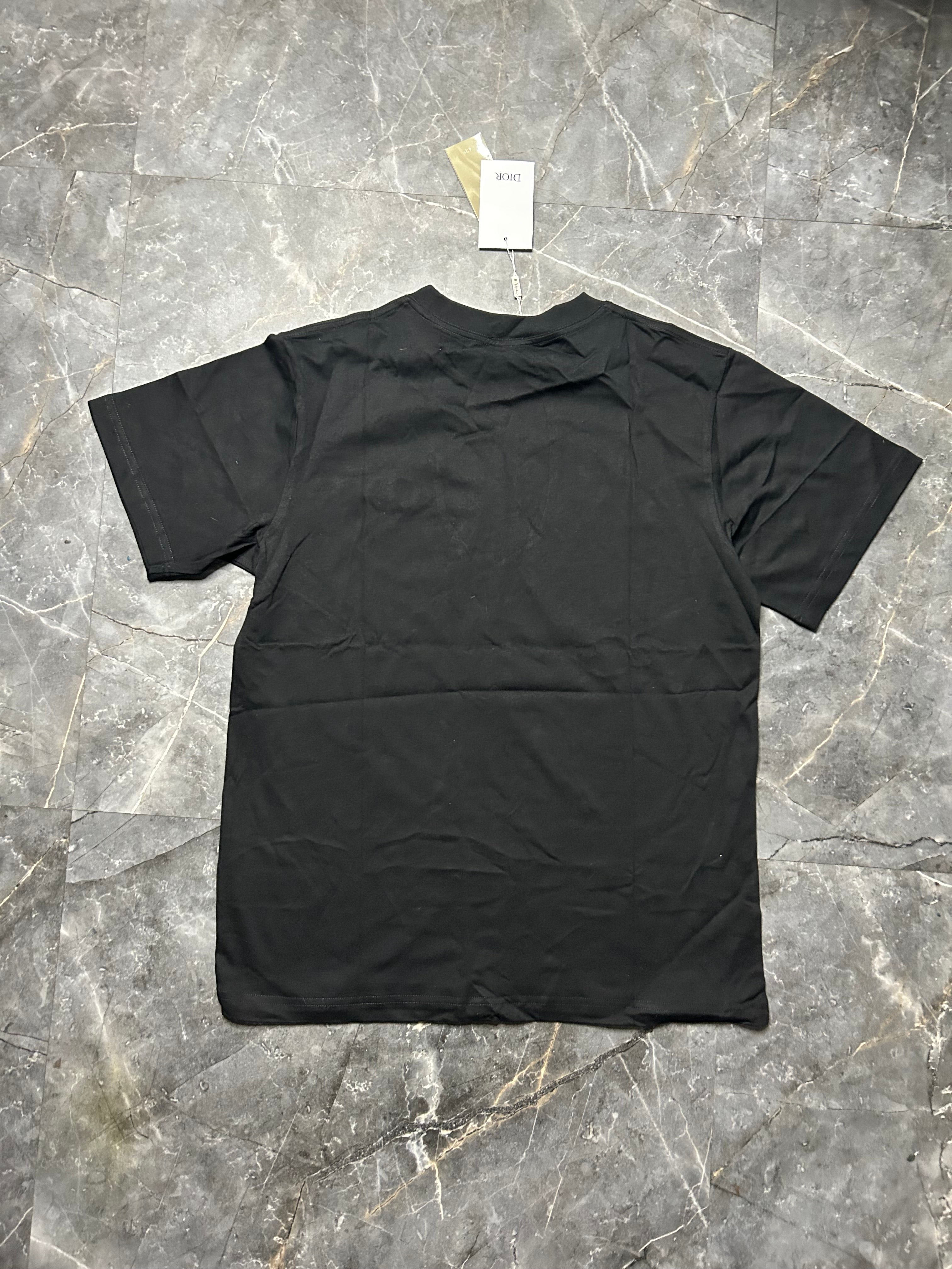 Dior black t-shirt
