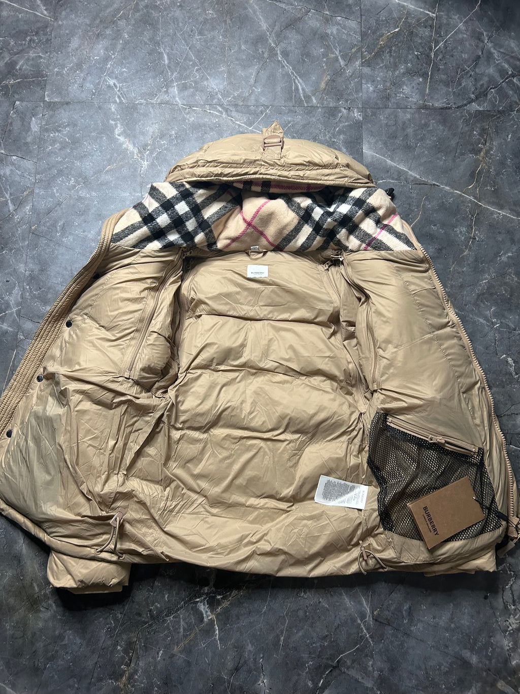 Burberry beige puffer