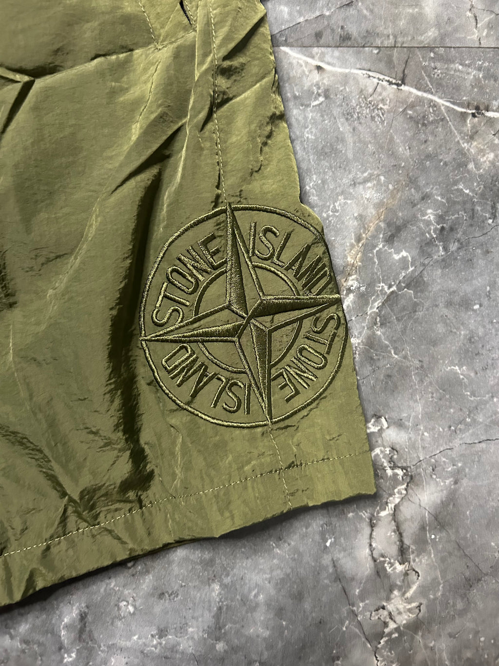 Stone island khaki cargo shorts