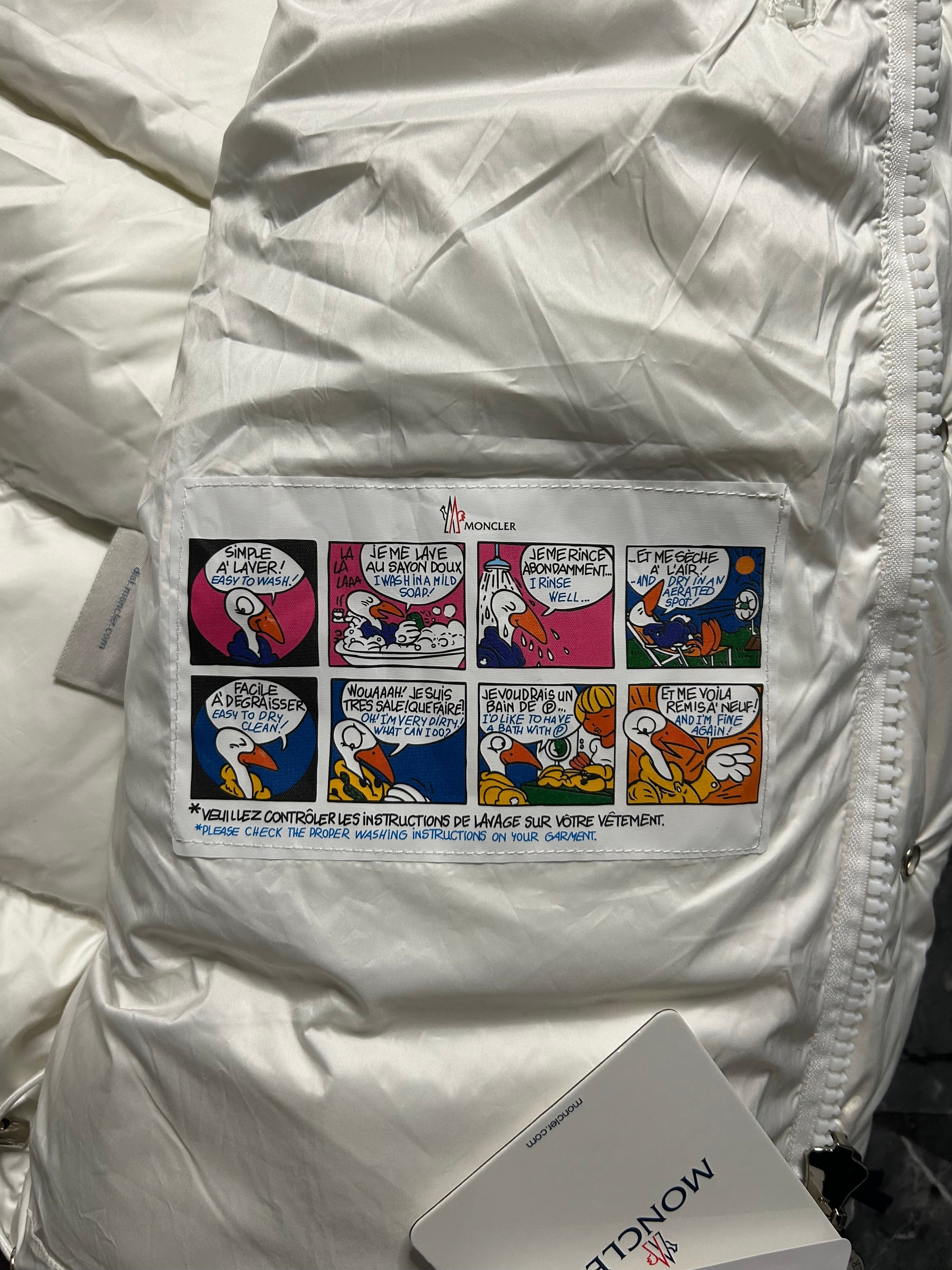 Moncler vezere white