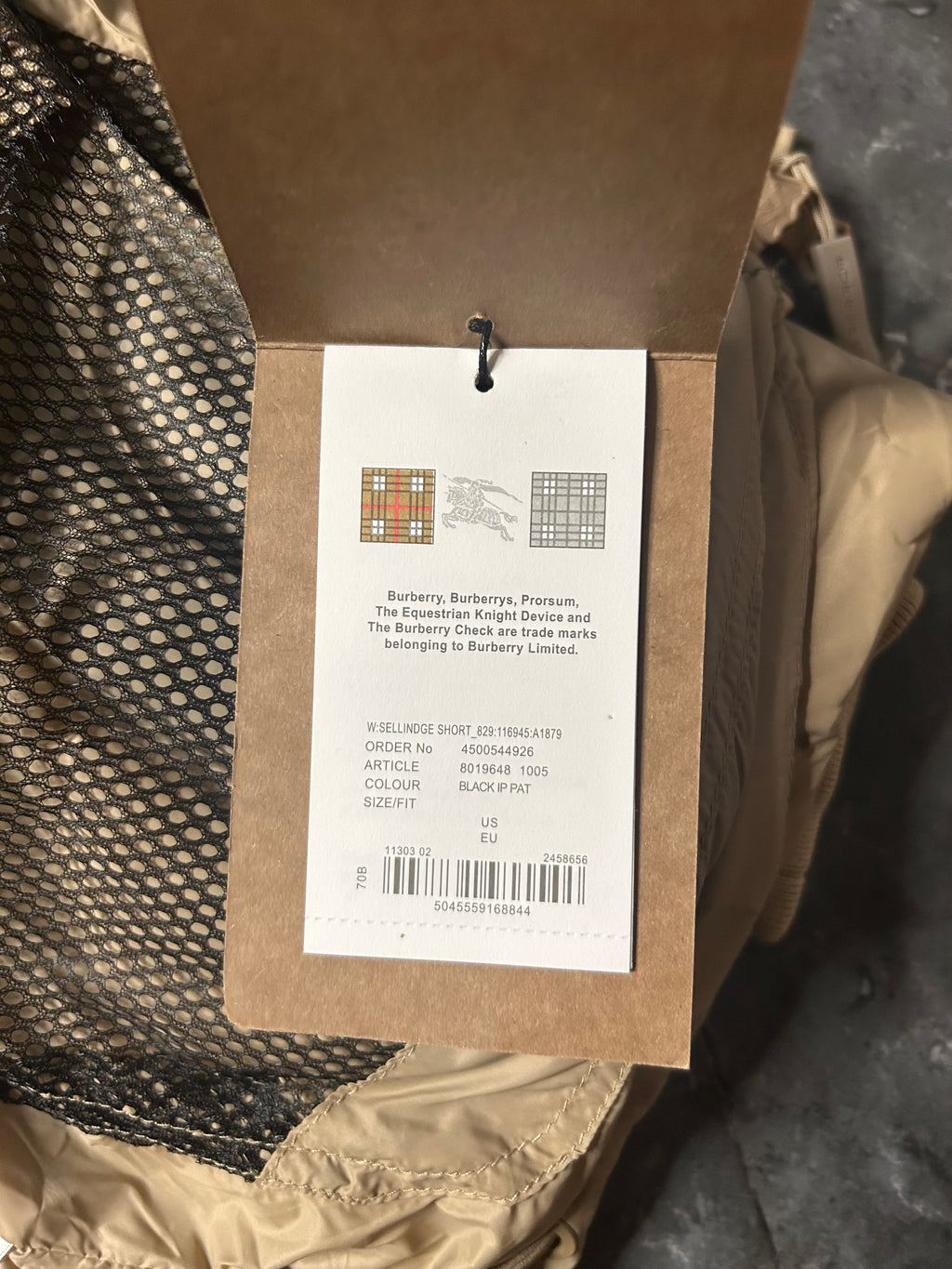 Burberry beige puffer