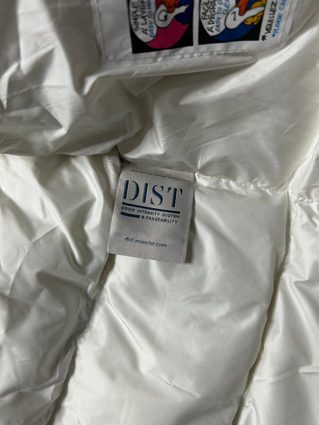 Moncler vezere white