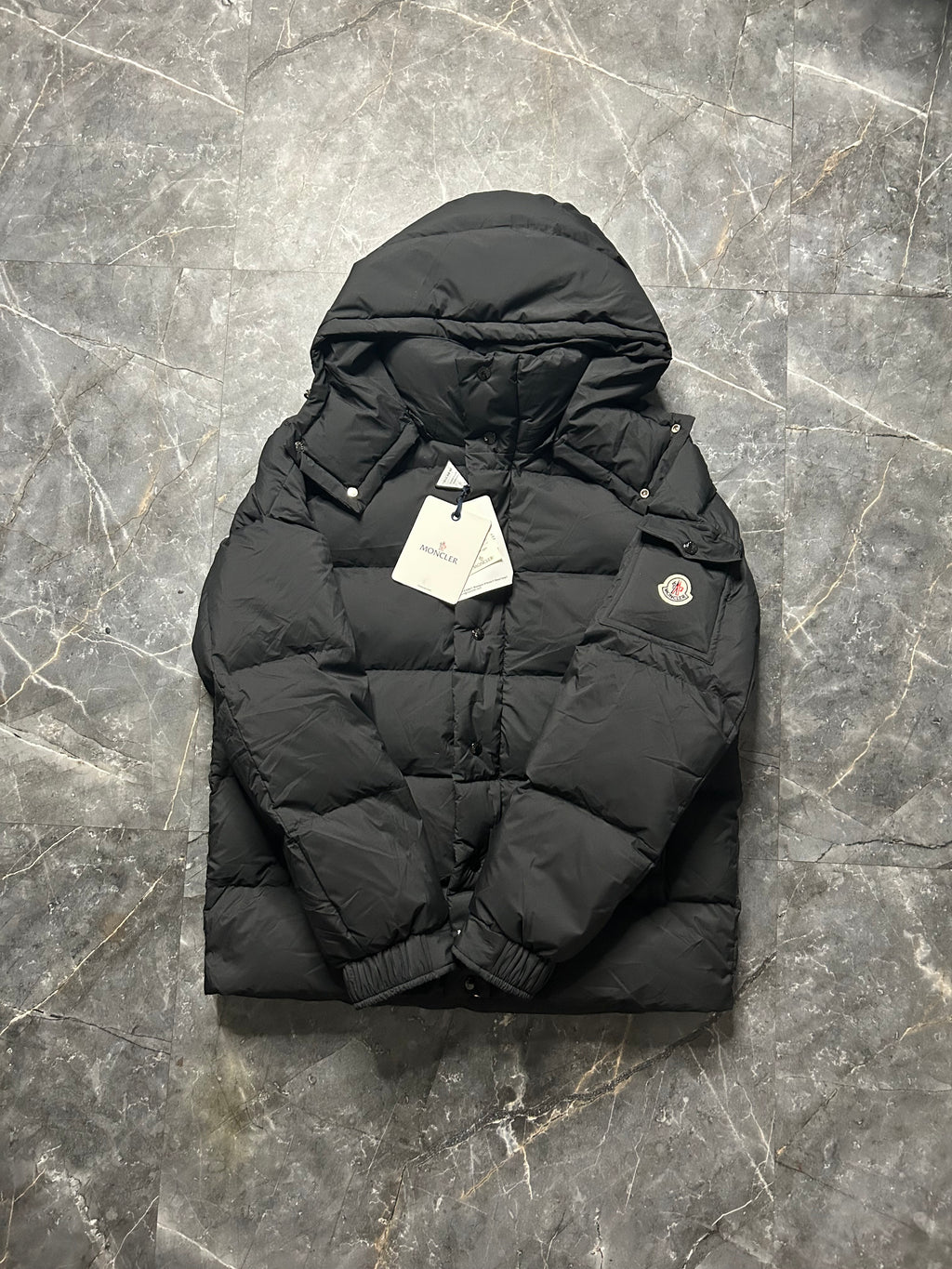 Moncler vezere black