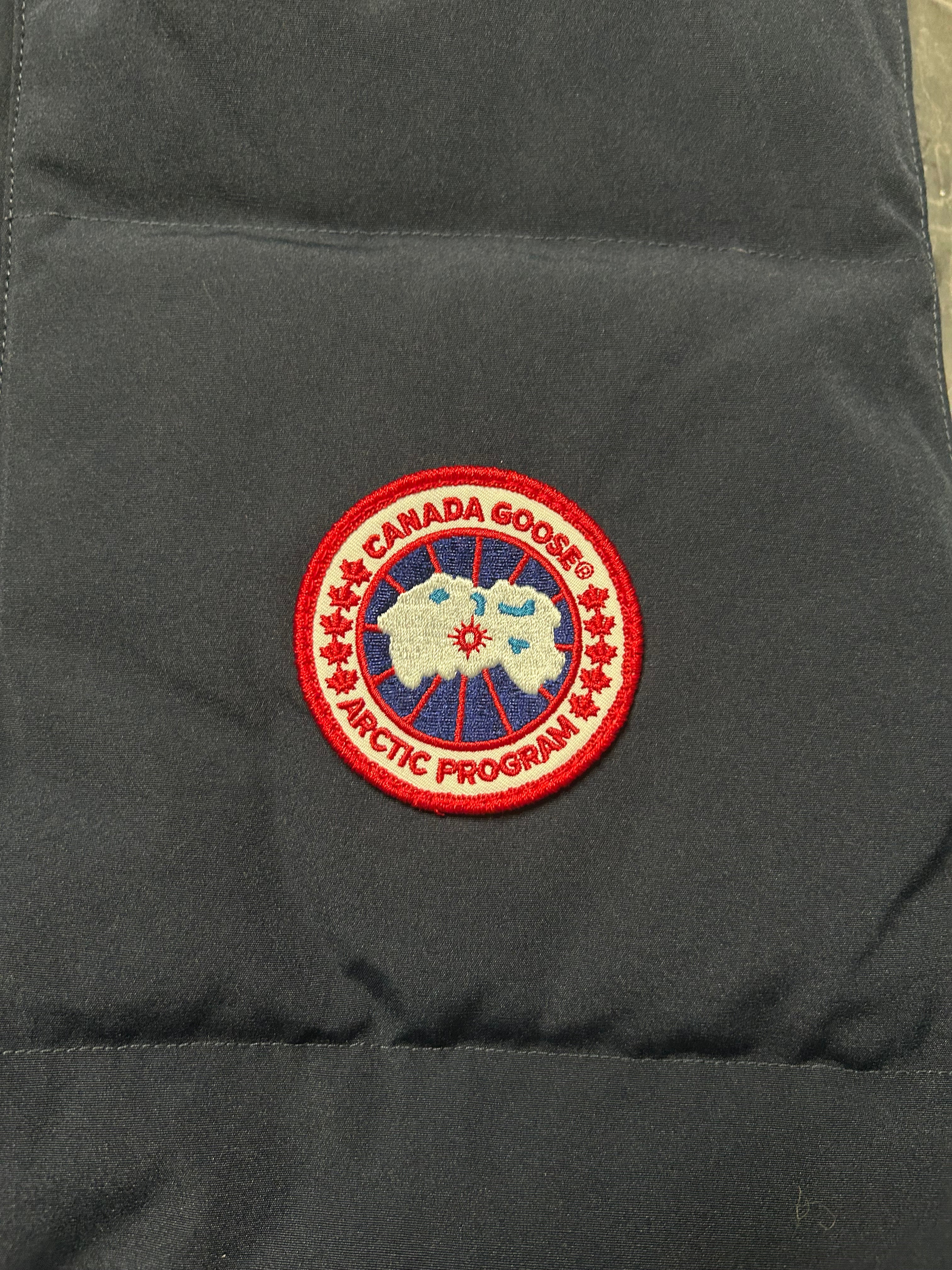 Canada goose navy gilet