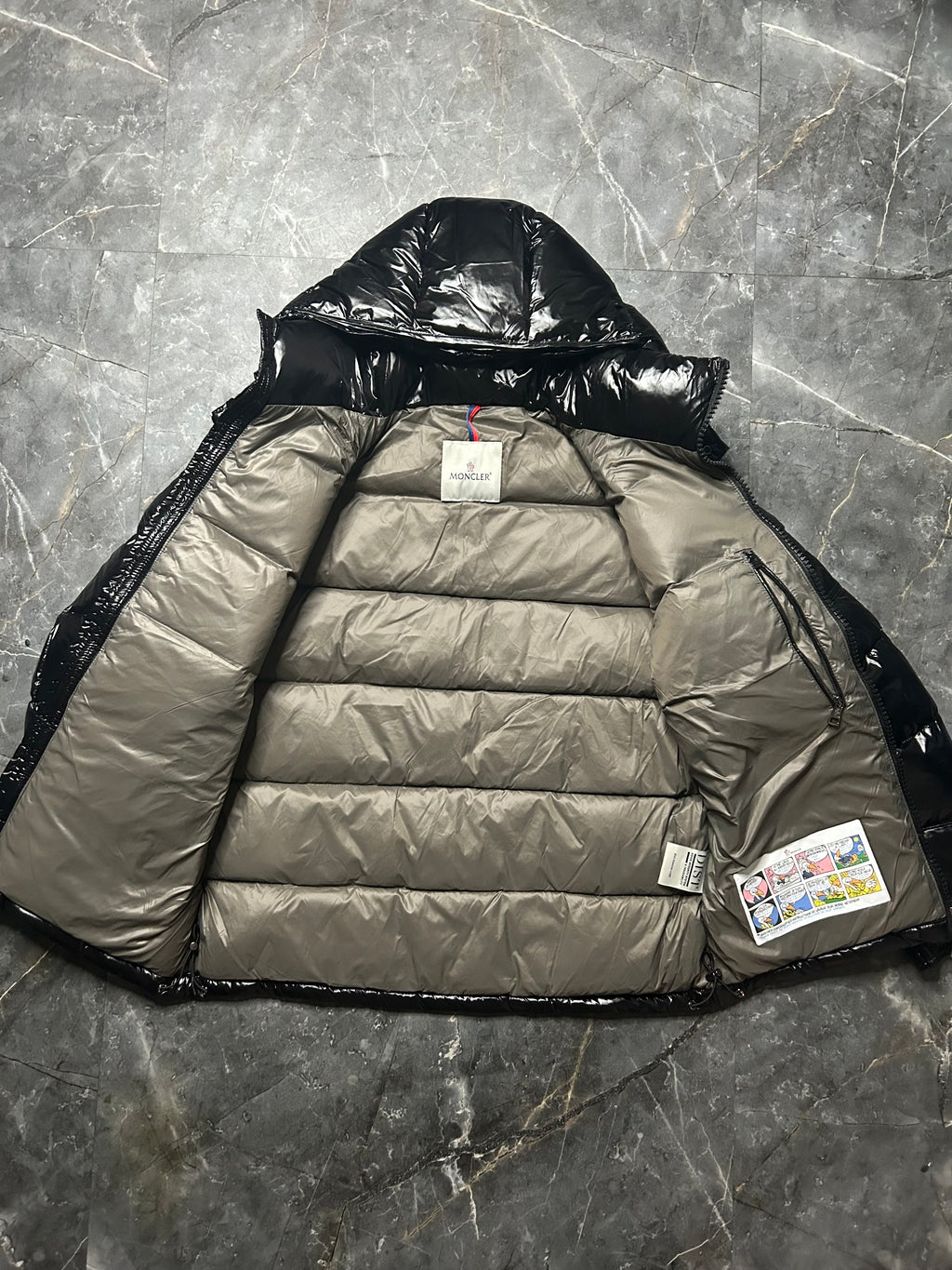 Moncler maya black