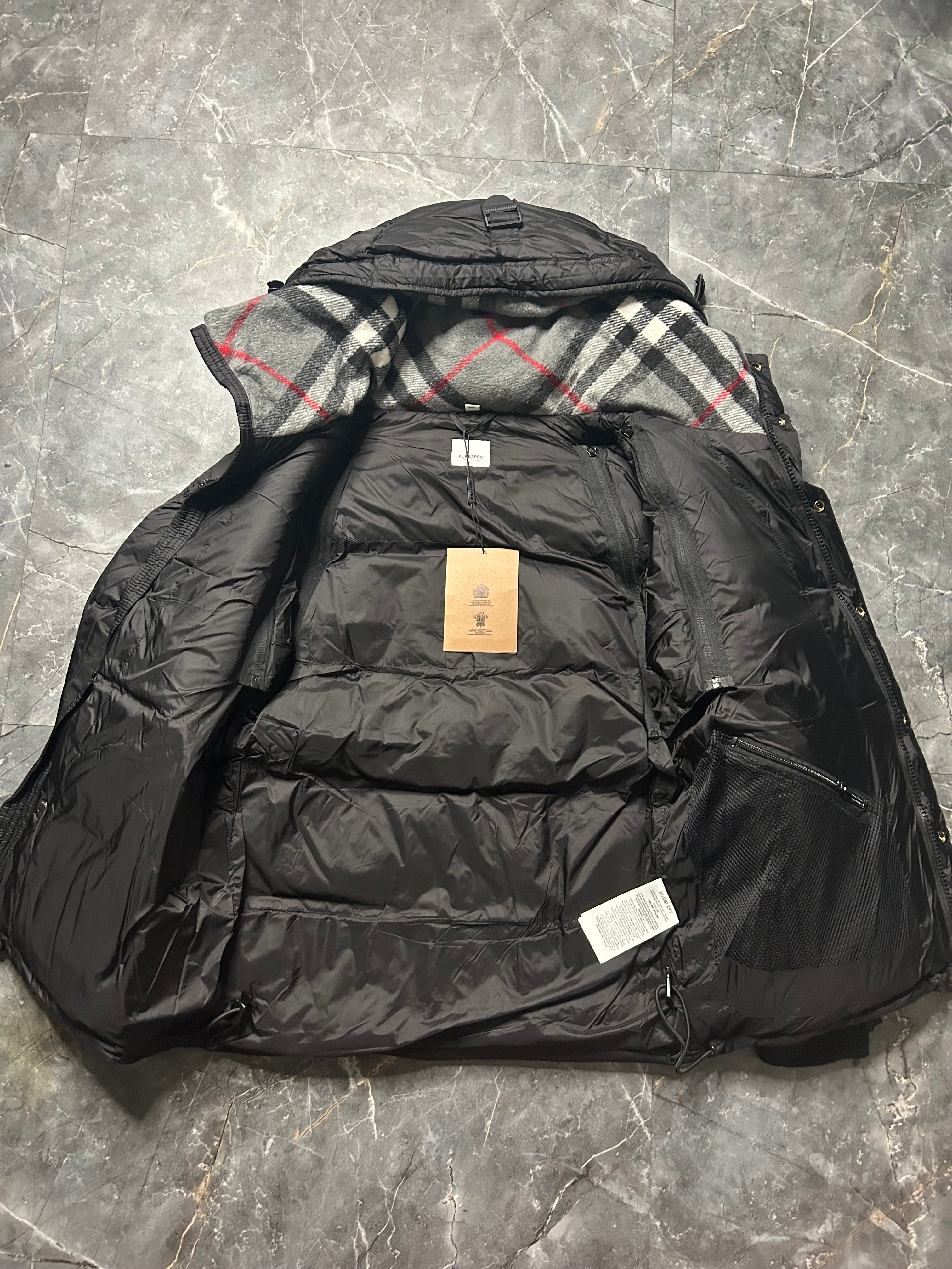 Burberry black puffer coat