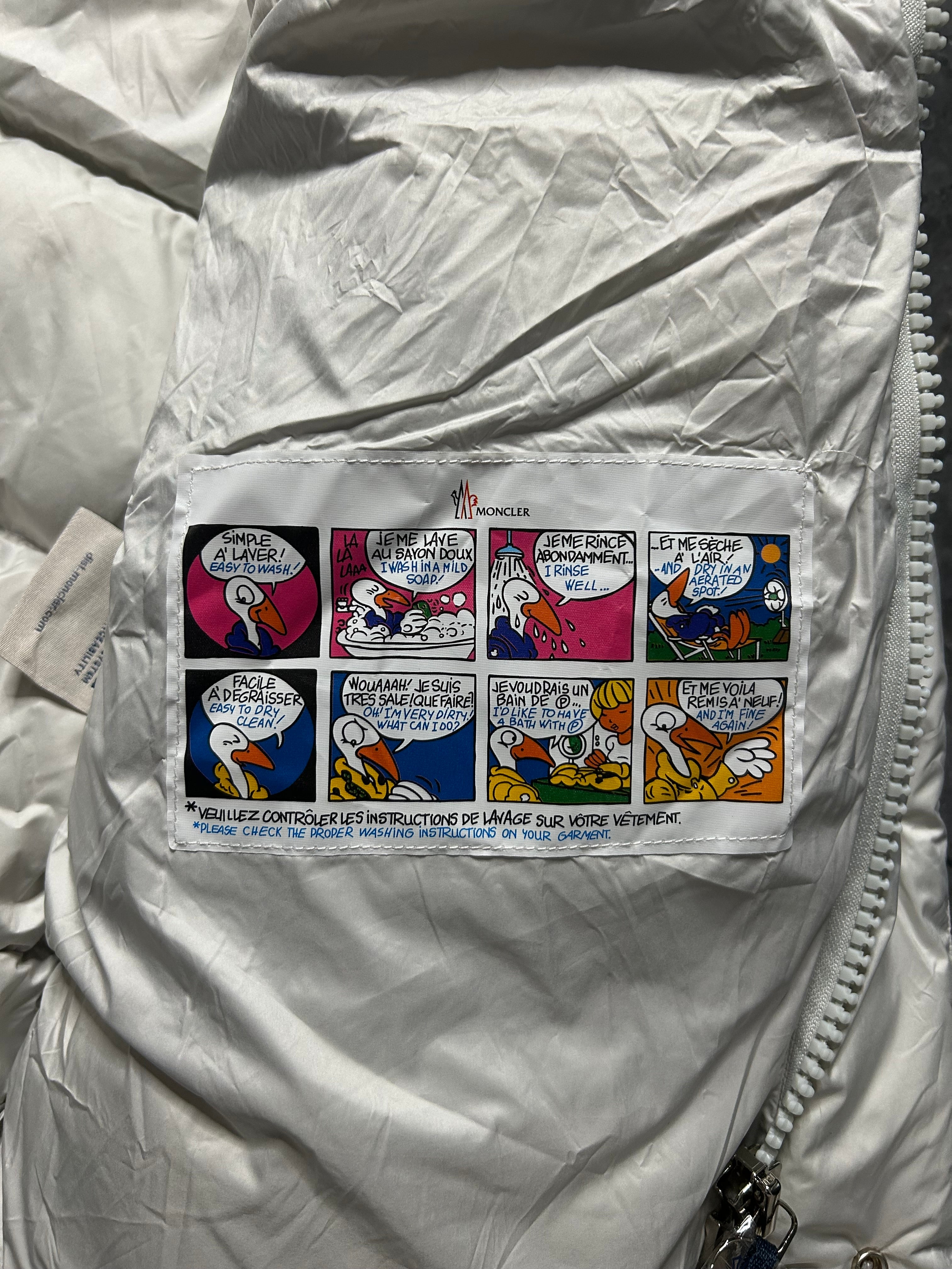 Moncler vezere light grey