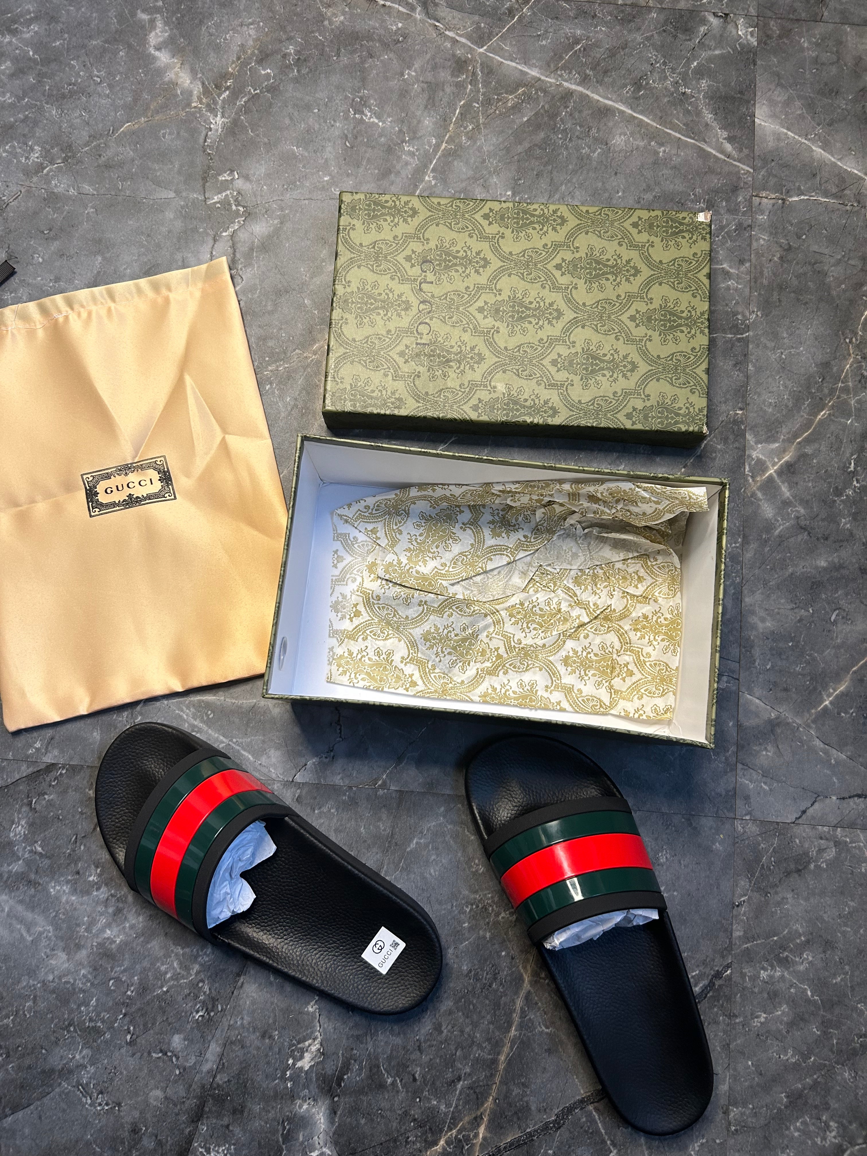 Gucci sliders